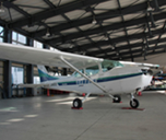 02@172 XJCz[N@CESSNA
